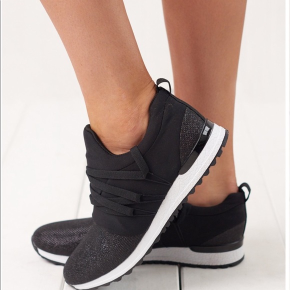 BLACK LACE UP SNEAKERS - Picture 3 of 8